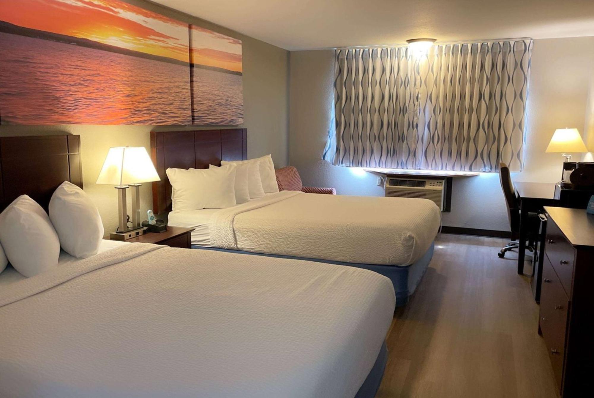 Days Inn & Suites By Wyndham Stevens Point Buitenkant foto